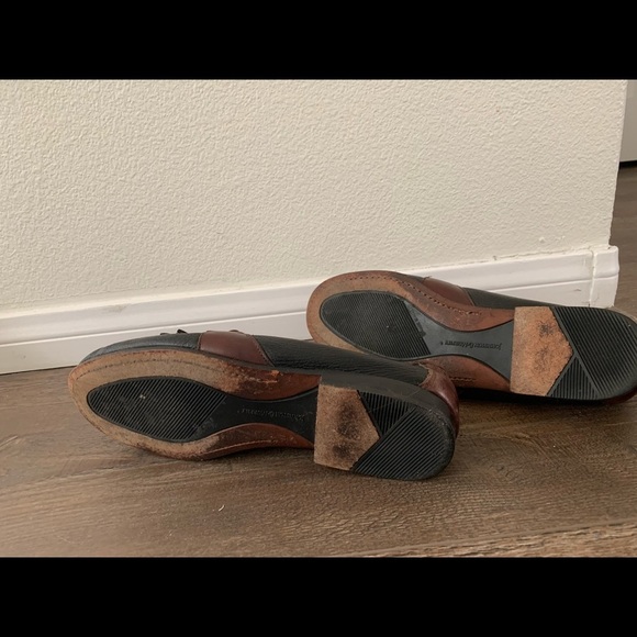 Shoes - Picture 2 of 10